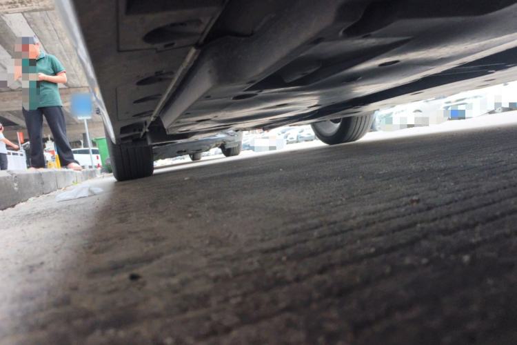 Used Toyota Avalon 2024 2.0L Luxury Edition Chassis Front Right