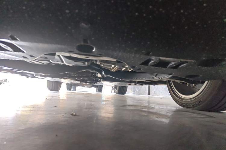 Used Toyota Avalon 2024 2.0L Luxury Edition Chassis Front