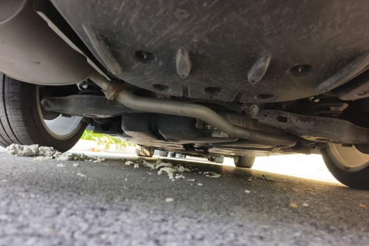 Used Toyota Avalon 2024 Dual-Engine 2.5L XLE Premium Edition Chassis Rear