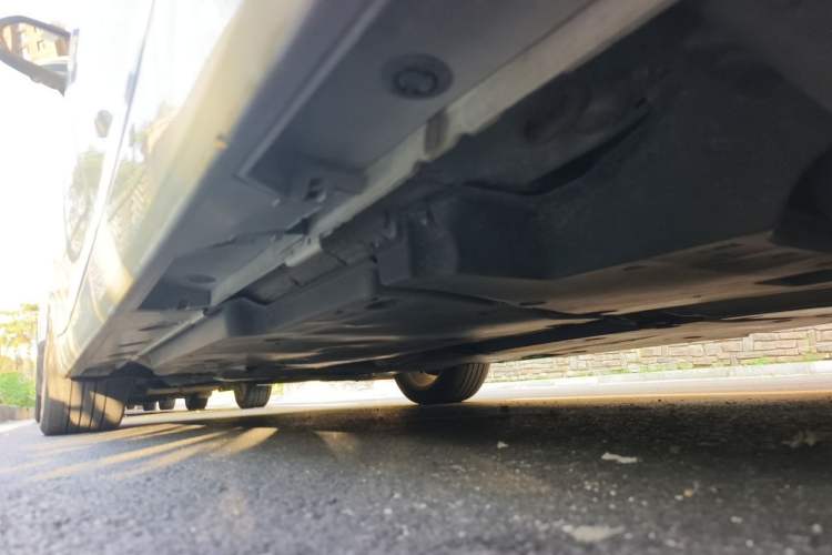 Used Toyota Avalon 2024 Dual-Engine 2.5L XLE Premium Edition Chassis Rear Left