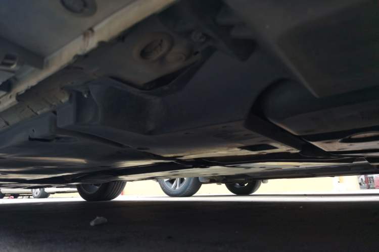 Used Toyota Avalon 2024 Dual-Motor 2.0L Luxury Edition Chassis Rear Left