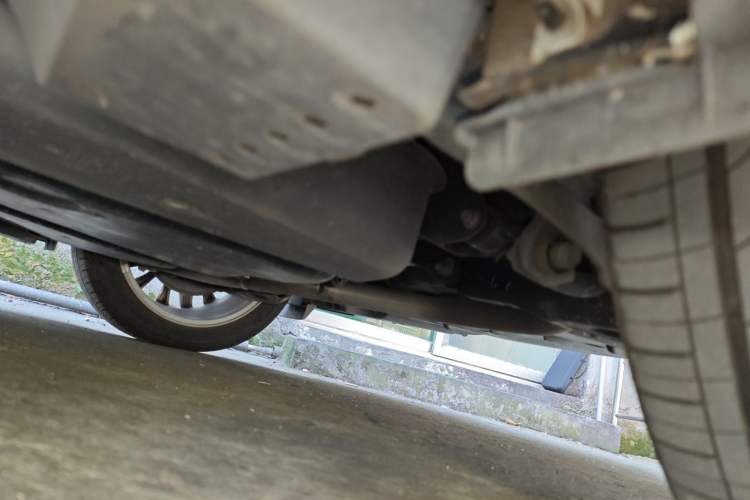 Used Toyota Avalon 2024 Dual-Engine 2.5L XLE Premium Edition Chassis Rear Left