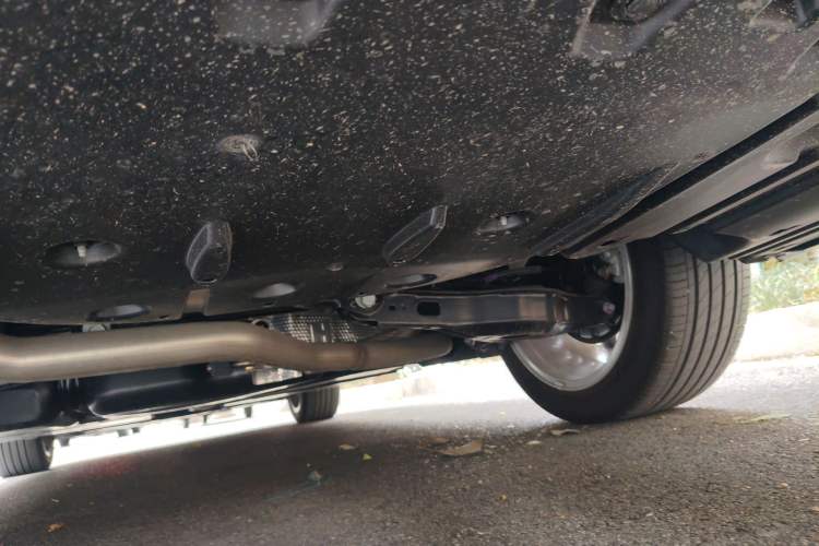 Used Toyota Avalon 2024 Dual-Motor 2.0L Luxury Edition Chassis Rear Right