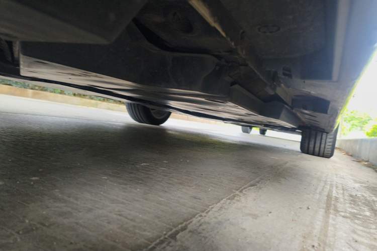 Used Toyota Avalon 2024 Dual-Motor 2.0L Luxury Edition Chassis Rear Right