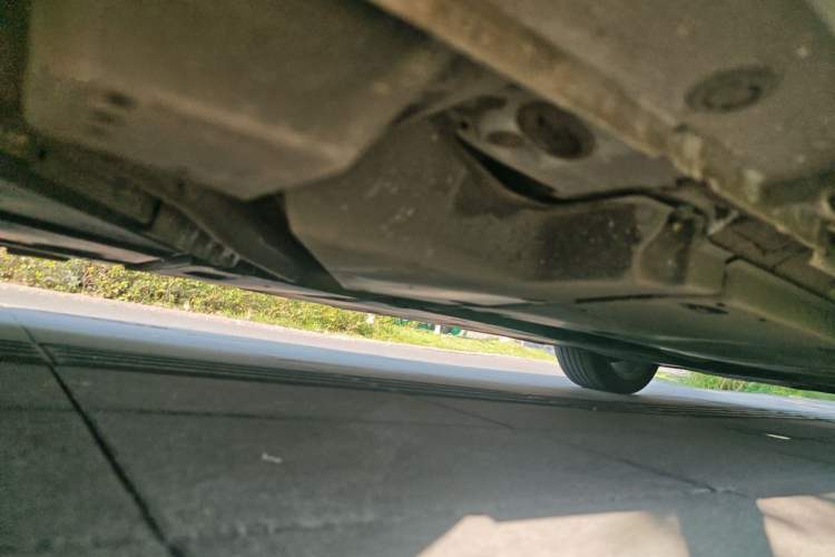 Used Toyota Avalon 2024 Dual-Engine 2.5L XLE Premium Edition Chassis Rear Right