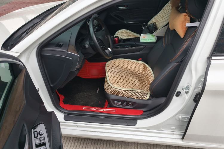 Used Toyota Avalon 2024 2.0L Luxury Edition Driver Seat