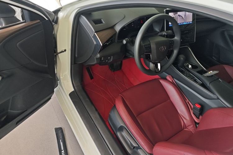 Used Toyota Avalon 2024 2.0L Ambition Edition Driver Seat