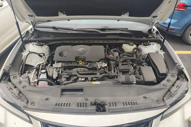 Used Toyota Avalon 2024 Dual-Motor 2.0L Premium Edition Engine Bay