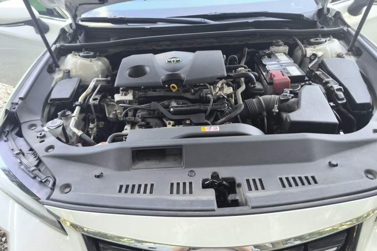 Used Toyota Avalon 2024 2.0L Premium Edition Engine Bay