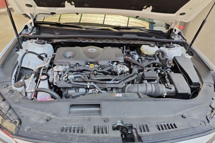 Used Toyota Avalon 2024 Dual-Engine 2.5L XLE Premium Edition Engine Bay