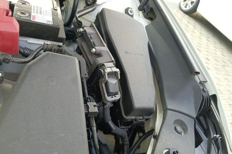Used Toyota Avalon 2024 2.0L Ambition Edition Engine Bay Left