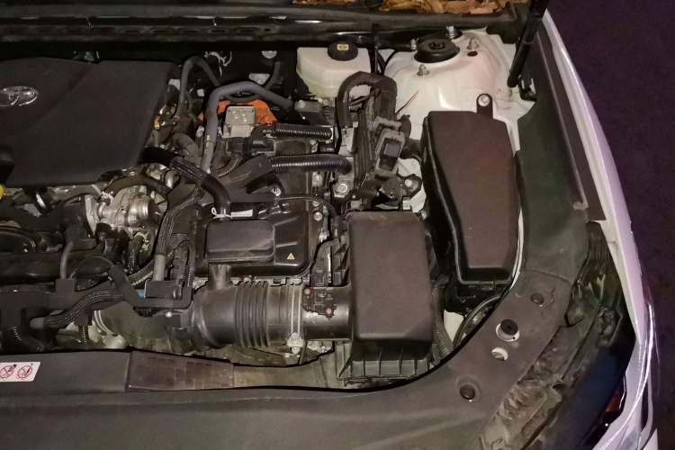 Used Toyota Avalon 2024 Dual-Motor 2.0L Premium Edition Engine Bay Left