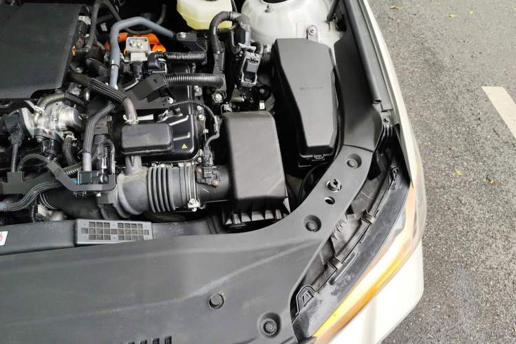 Used Toyota Avalon 2024 Dual-Motor 2.0L Luxury Edition Engine Bay Left