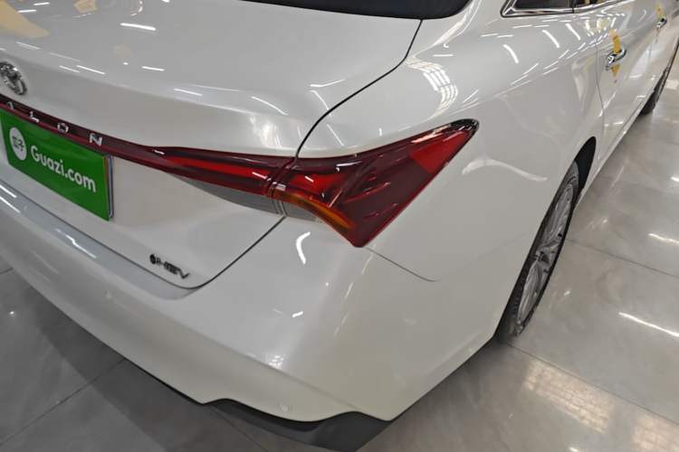 Used Toyota Avalon 2024 Dual-Motor 2.0L Luxury Edition Exterior 1