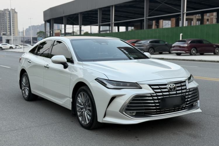 Used Toyota Avalon 2024 2.0L Luxury Edition Exterior 2