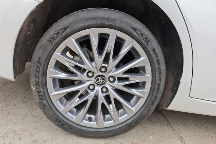 Used Toyota Avalon 2024 2.0L Luxury Edition Exterior 5