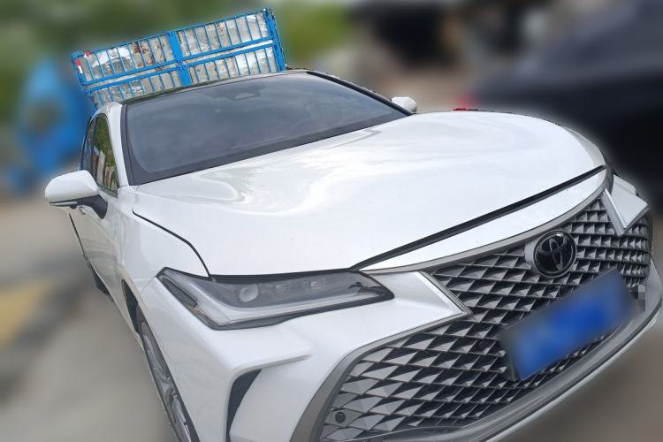 Used Toyota Avalon 2024 2.0L Luxury Edition Front Right 45 Deg
