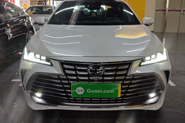 Used Toyota Avalon 2024 Dual-Motor 2.0L Premium Edition Front