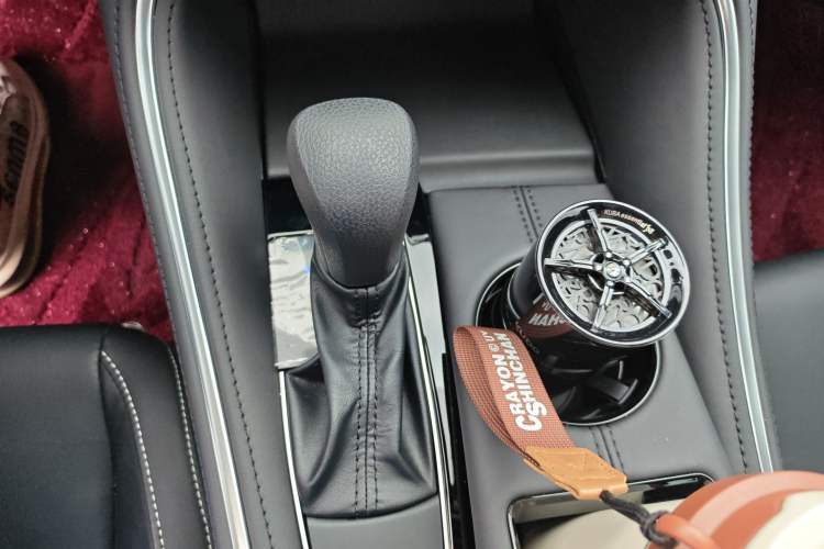Used Toyota Avalon 2024 2.0L Ambition Edition Gear Lever
