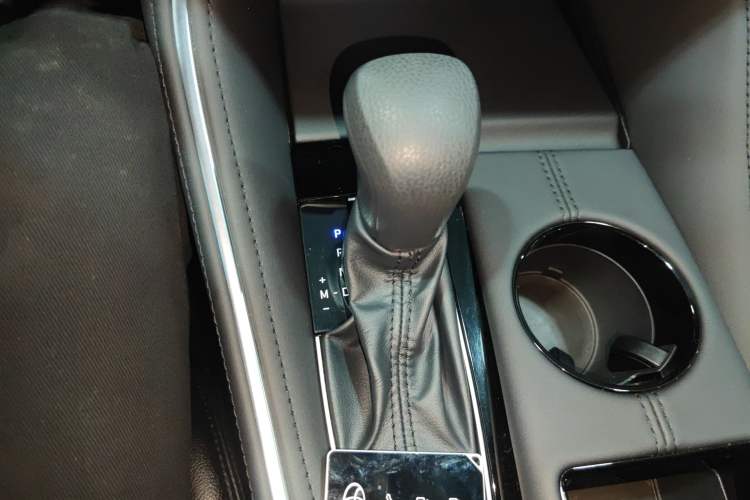 Used Toyota Avalon 2024 2.0L Ambition Edition Gear Lever