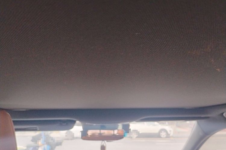 Used Toyota Avalon 2024 Dual-Motor 2.0L Premium Edition Headliner