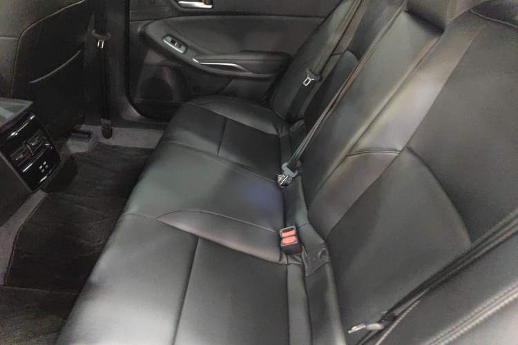 Used Toyota Avalon 2024 2.0L Ambition Edition Interior 4