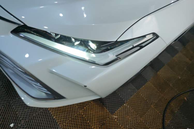 Used Toyota Avalon 2024 2.0L Premium Edition Left Front Headlight