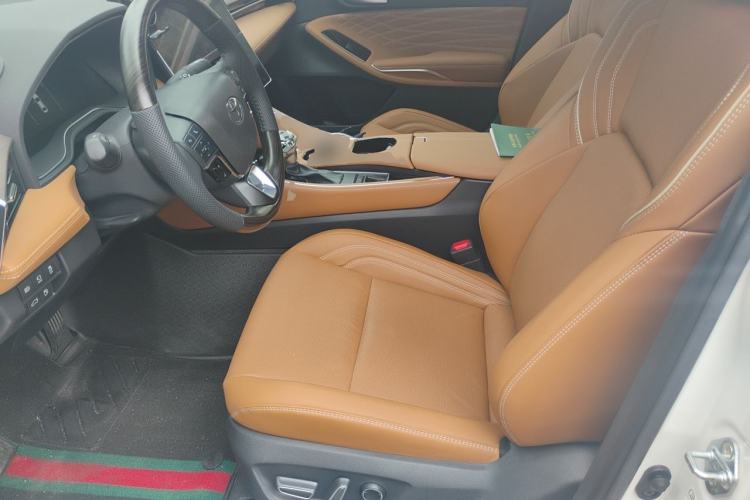 Used Toyota Avalon 2024 Dual-Motor 2.0L Premium Edition Left Front Seat