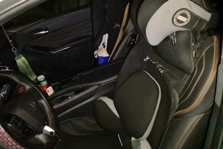 Used Toyota Avalon 2024 Dual-Motor 2.0L Premium Edition Left Front Seat