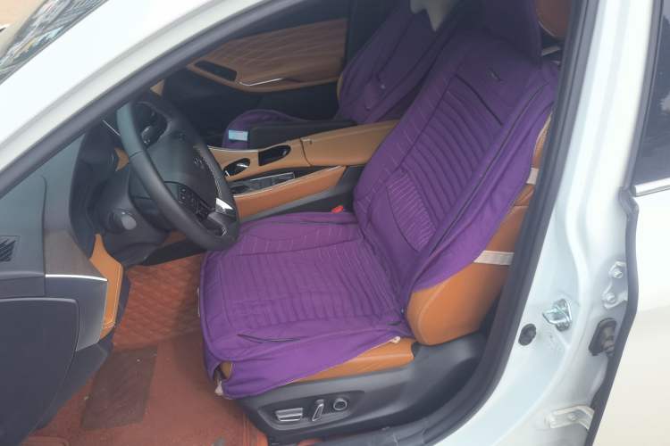 Used Toyota Avalon 2024 2.0L Luxury Edition Left Front Seat