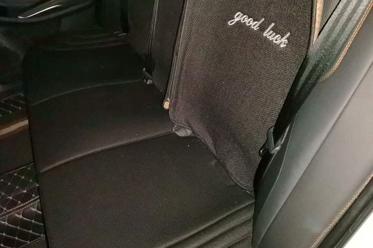 Used Toyota Avalon 2024 Dual-Motor 2.0L Premium Edition Left Rear Seat