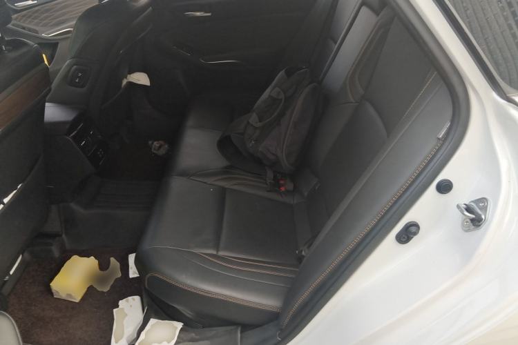 Used Toyota Avalon 2024 Dual-Motor 2.0L Premium Edition Left Rear Seat