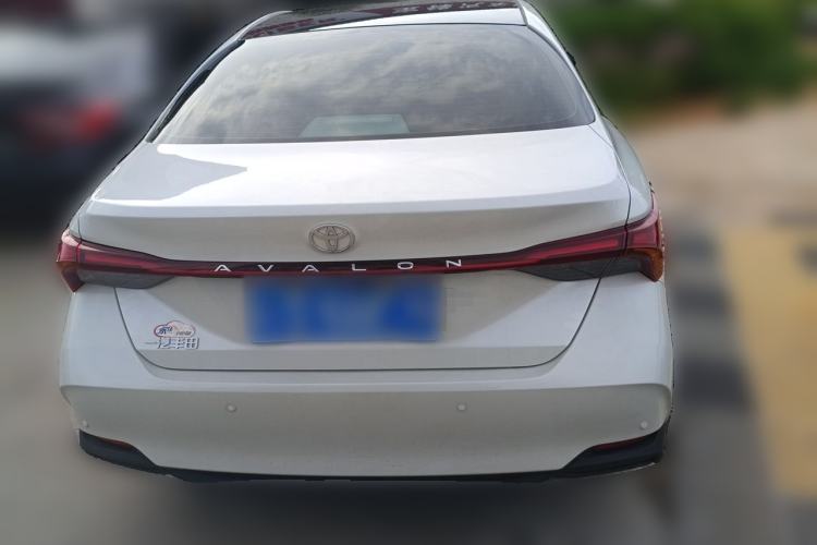 Used Toyota Avalon 2024 2.0L Luxury Edition Rear