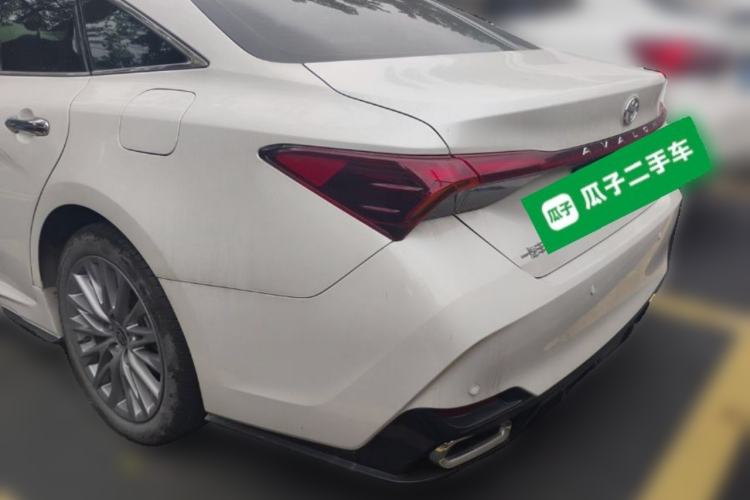 Used Toyota Avalon 2024 Dual-Motor 2.0L Premium Edition Rear Left 45 Deg