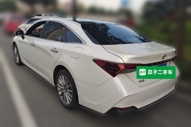 Used Toyota Avalon 2024 Dual-Motor 2.0L Premium Edition Rear Left 45 Deg