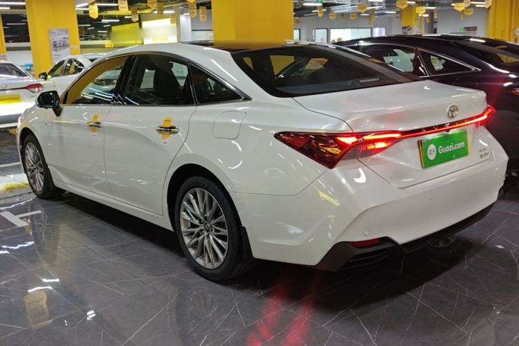 Used Toyota Avalon 2024 Dual-Motor 2.0L Premium Edition Rear Left 45 Deg