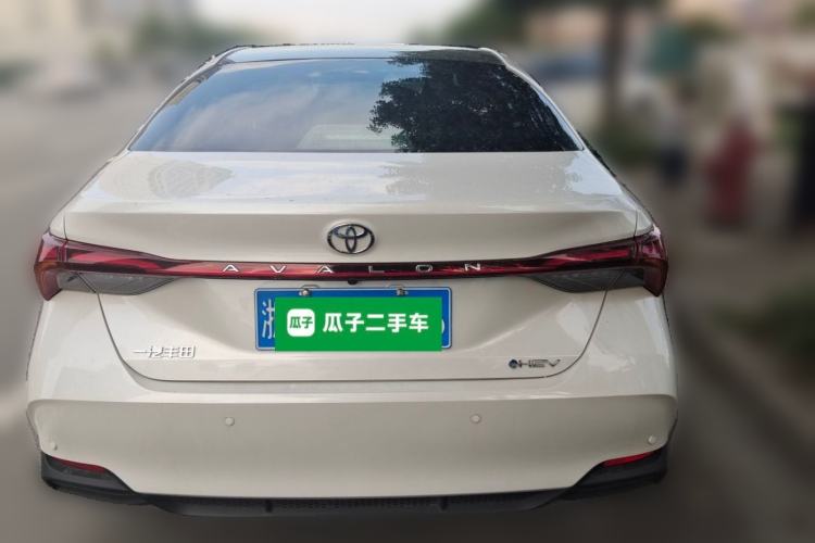 Used Toyota Avalon 2024 Dual-Motor 2.0L Premium Edition Rear
