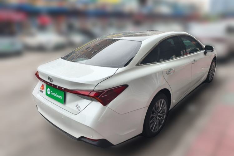 Used Toyota Avalon 2024 2.0L Luxury Edition Rear Right 45 Deg