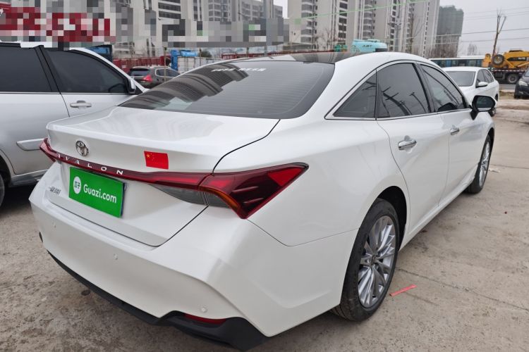 Used Toyota Avalon 2024 2.0L Luxury Edition Rear Right 45 Deg