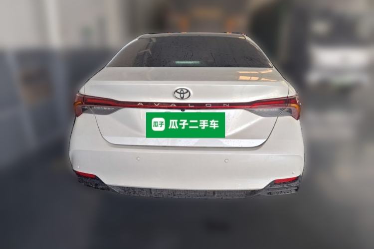 Used Toyota Avalon 2024 2.0L Luxury Edition Rear