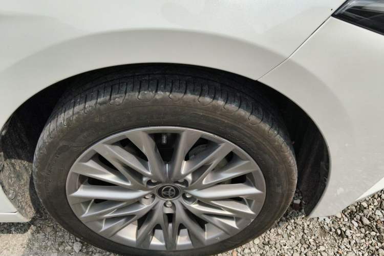 Used Toyota Avalon 2024 Dual-Motor 2.0L Luxury Edition Right Front Wheel Hub