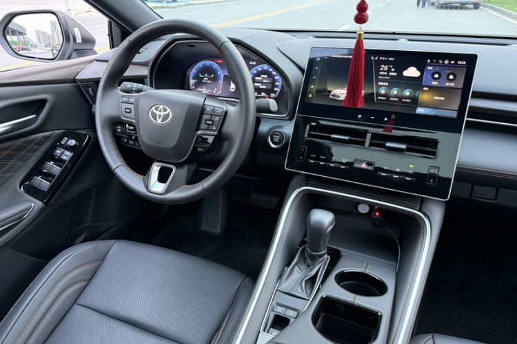 Used Toyota Avalon 2024 2.0L Luxury Edition Steering Wheel