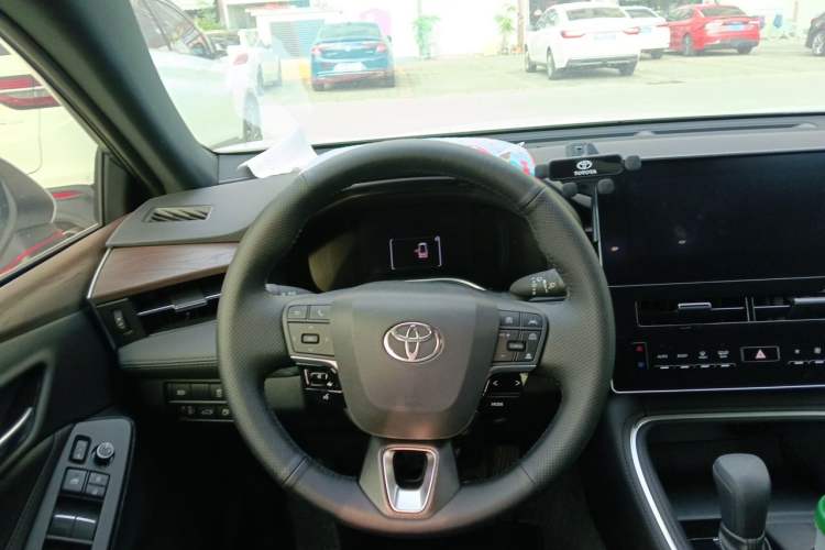 Used Toyota Avalon 2024 2.0L Ambition Edition Steering Wheel