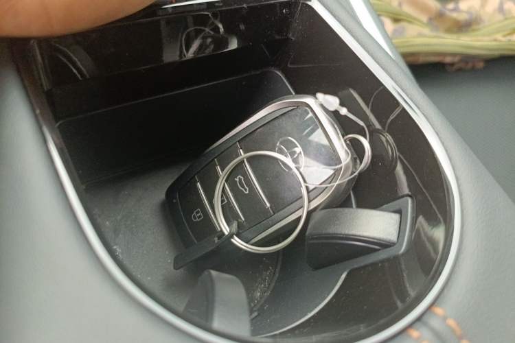 Used Toyota Avalon 2024 2.0L Luxury Edition Vehicle Key