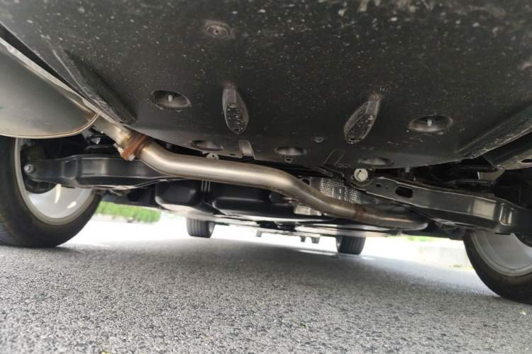 Used Toyota Avalon 2026 Dual-Engine 2.0L Prestige Edition Chassis Rear