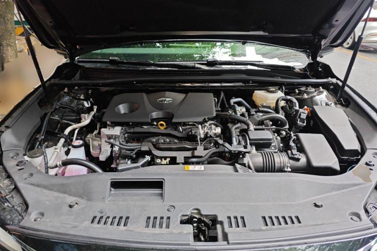 Used Toyota Avalon 2026 Dual-Engine 2.0L Luxury Edition Engine Bay