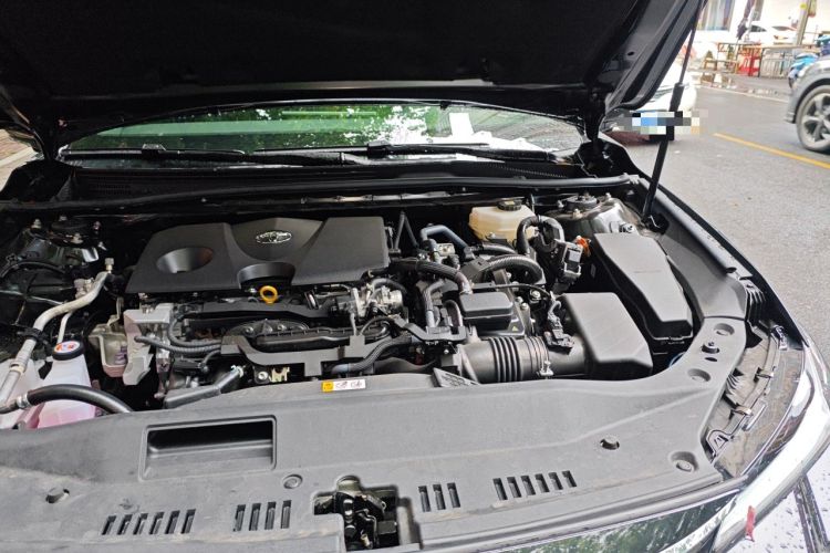 Used Toyota Avalon 2026 Dual-Engine 2.0L Luxury Edition Engine Bay Left