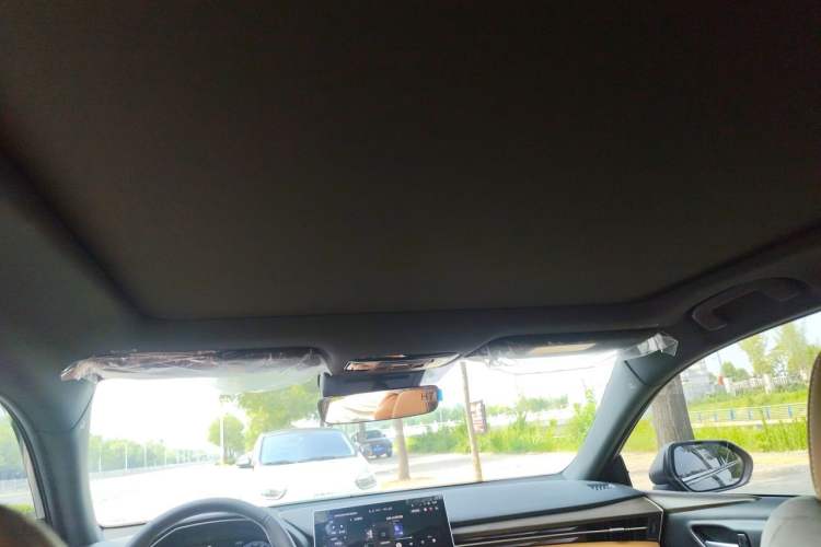 Used Toyota Avalon 2026 Dual-Engine 2.0L Prestige Edition Headliner