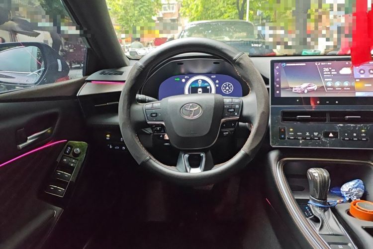 Used Toyota Avalon 2026 Dual-Engine 2.0L Luxury Edition Steering Wheel
