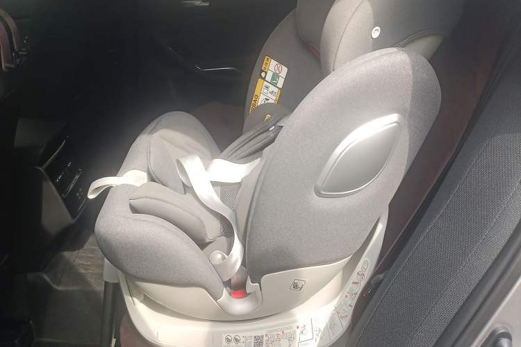 Used Toyota Avalon 2026 2.0L Progressive Edition Left Rear Seat